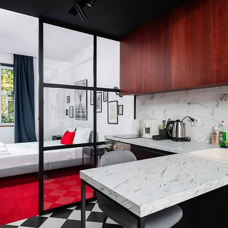 Central Art-Inspired Flat With Private Garage Sofya Dış mekan fotoğraf