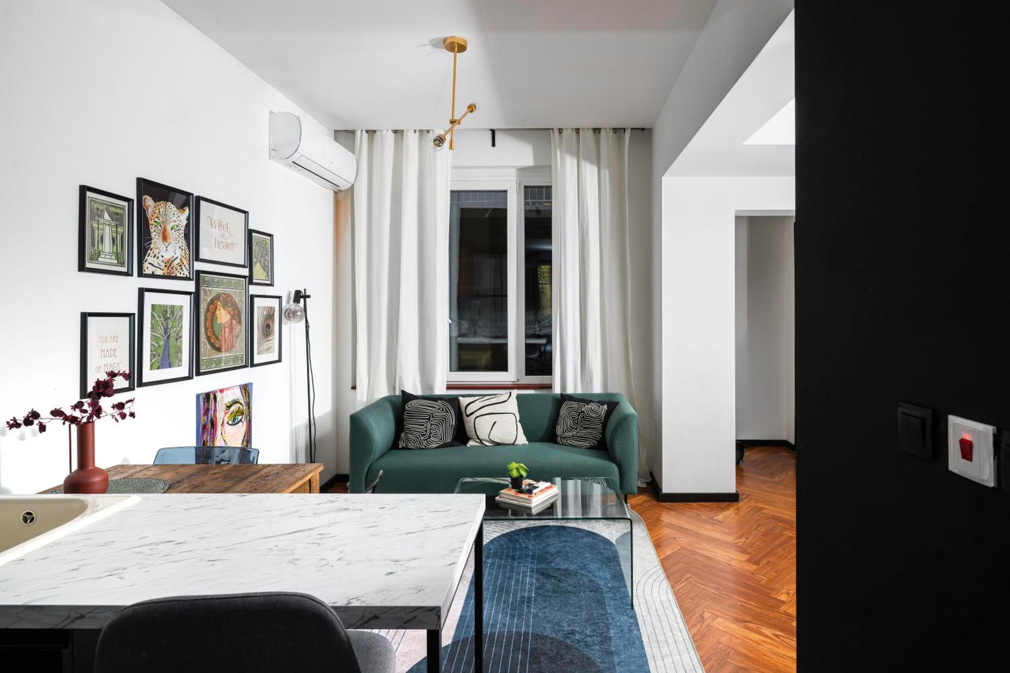 Central Art-Inspired Flat With Private Garage Sofya Dış mekan fotoğraf